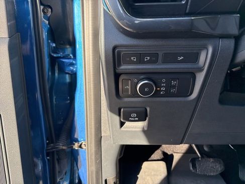 Used 2022 Ford F150 XLT w/ Equipment Group 302A High image 23