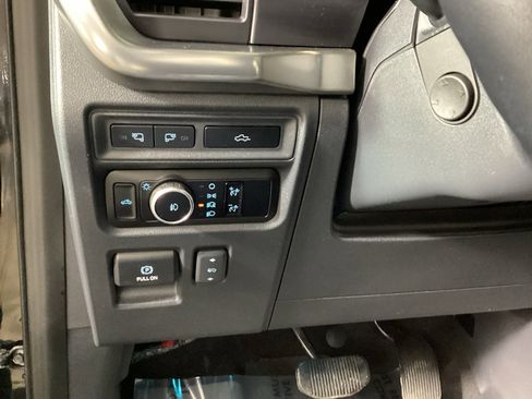 Used 2023 Ford F150 Lariat w/ Equipment Group 502A High image 23