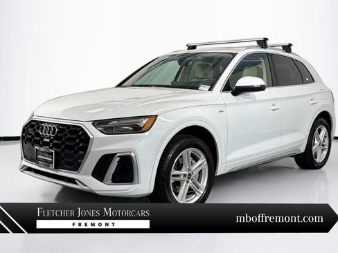 Used 2021 Audi Q5 e Premium Plus w/ Premium Plus Package image 1