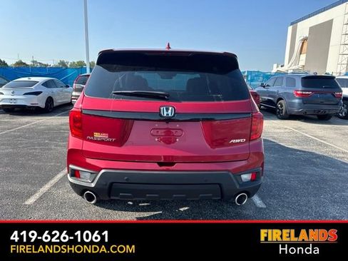 Used 2024 Honda Passport EX-L image 4