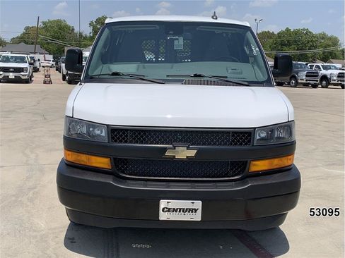 Used 2021 Chevrolet Express 2500 w/ Driver Convenience Package RWD image 14