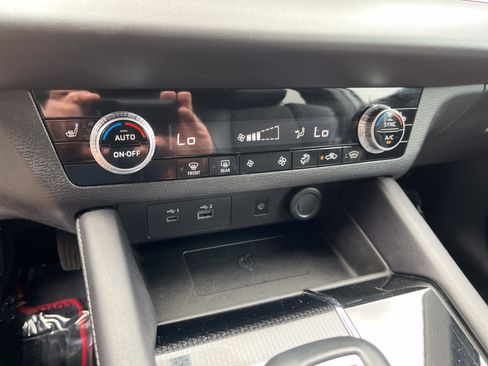 Used 2024 Mitsubishi Outlander Ralliart AWD/4WD image 21