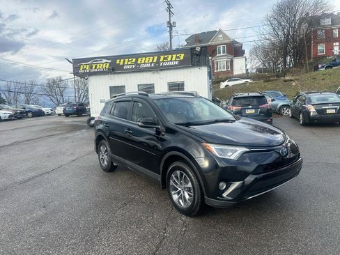 Used 2017 Toyota RAV4 XLE w/ Protection Package image 3
