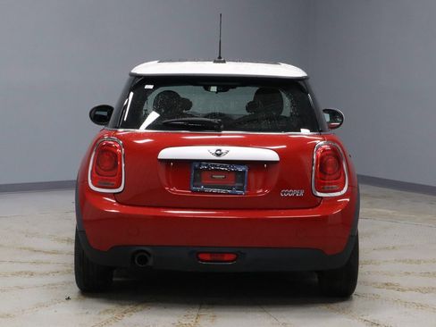 Used 2015 MINI Cooper 2-Door Hardtop image 10