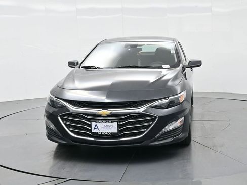 Used 2023 Chevrolet Malibu LT image 3
