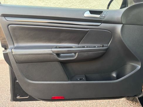 Used 2014 Volkswagen Jetta TDI image 10