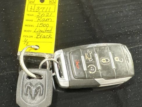 Used 2021 RAM 1500 Limited w/ Advanced Safety Group AWD/4WD image 46
