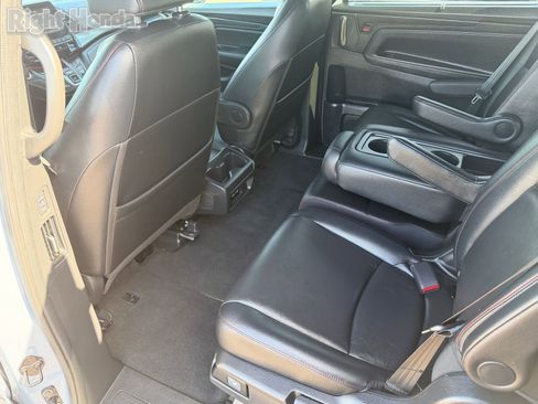 Used 2024 Honda Odyssey Sport image 14