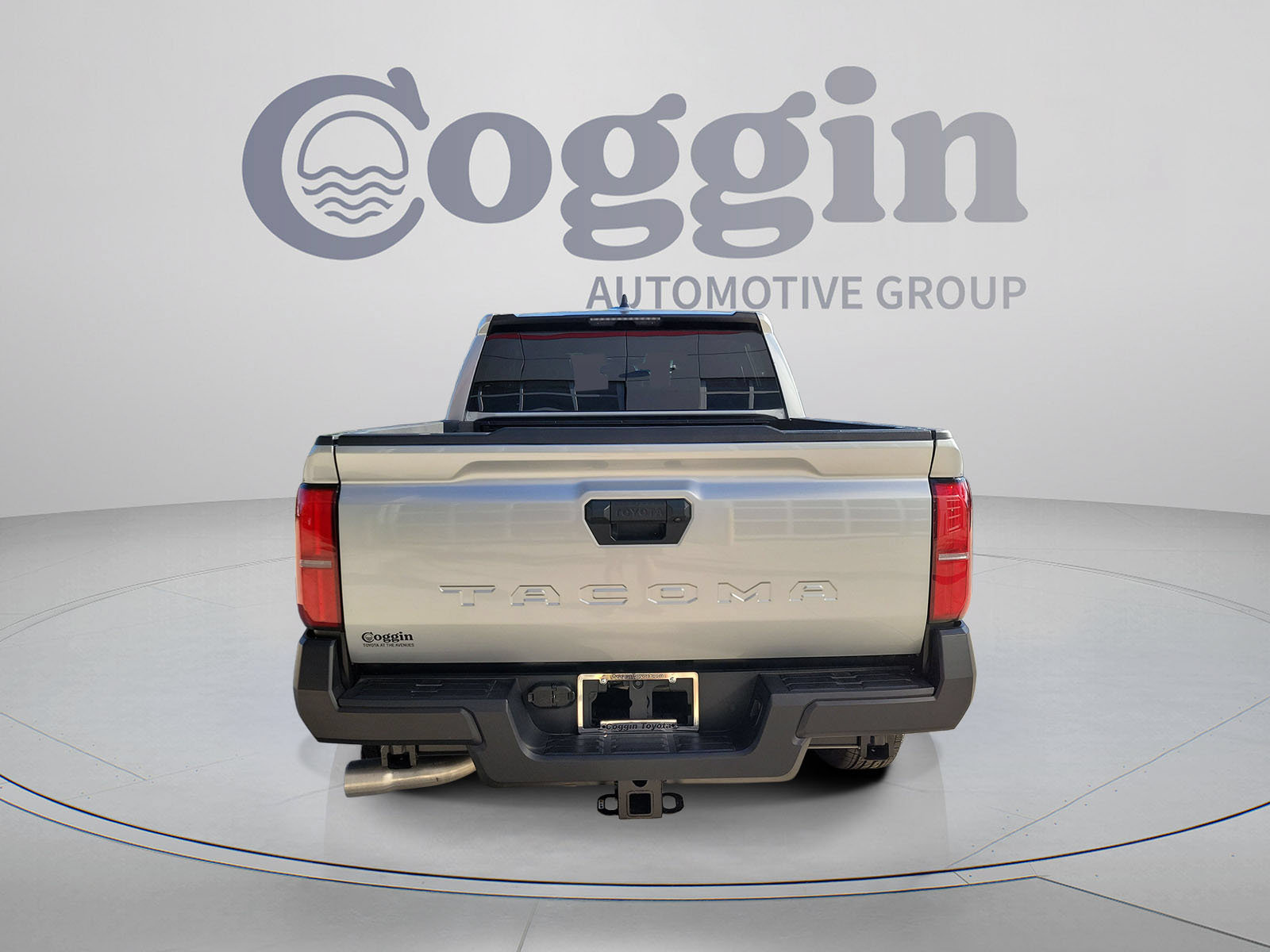 Certified 2025 Toyota Tacoma SR RWD image 5