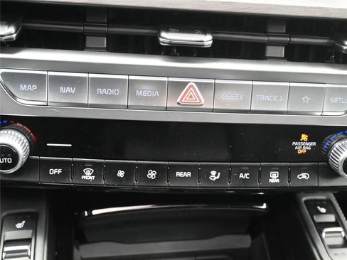 Used 2024 Kia Telluride EX X-Line image 14