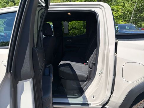 New 2026 GMC Canyon Elevation w/ Convenience Package AWD/4WD image 21