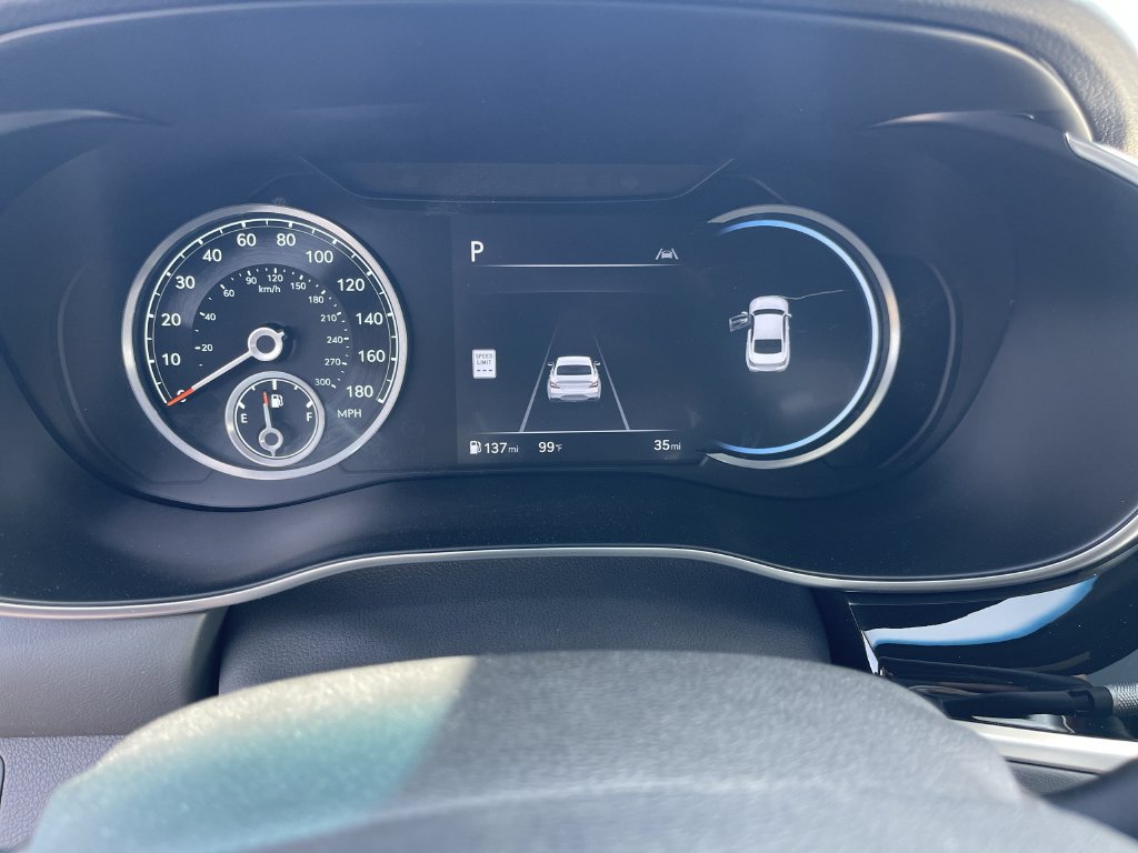 Used 2025 Genesis G70 2.5T w/ Sport Prestige Package RWD image 27