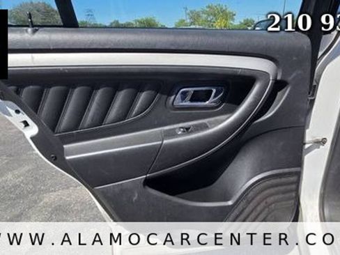 Used 2018 Ford Taurus SEL w/ Equipment Group 201A AWD/4WD image 30