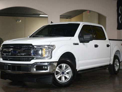 Used 2019 Ford F150 XLT image 4