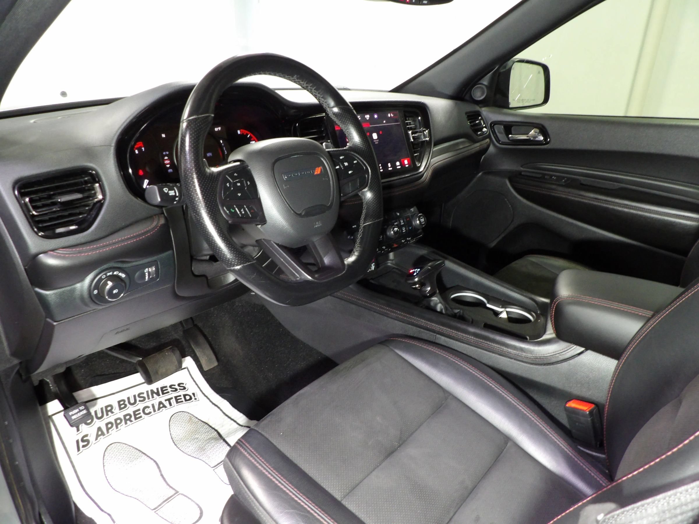 Used 2022 Dodge Durango R/T w/ Blacktop Package AWD/4WD image 15