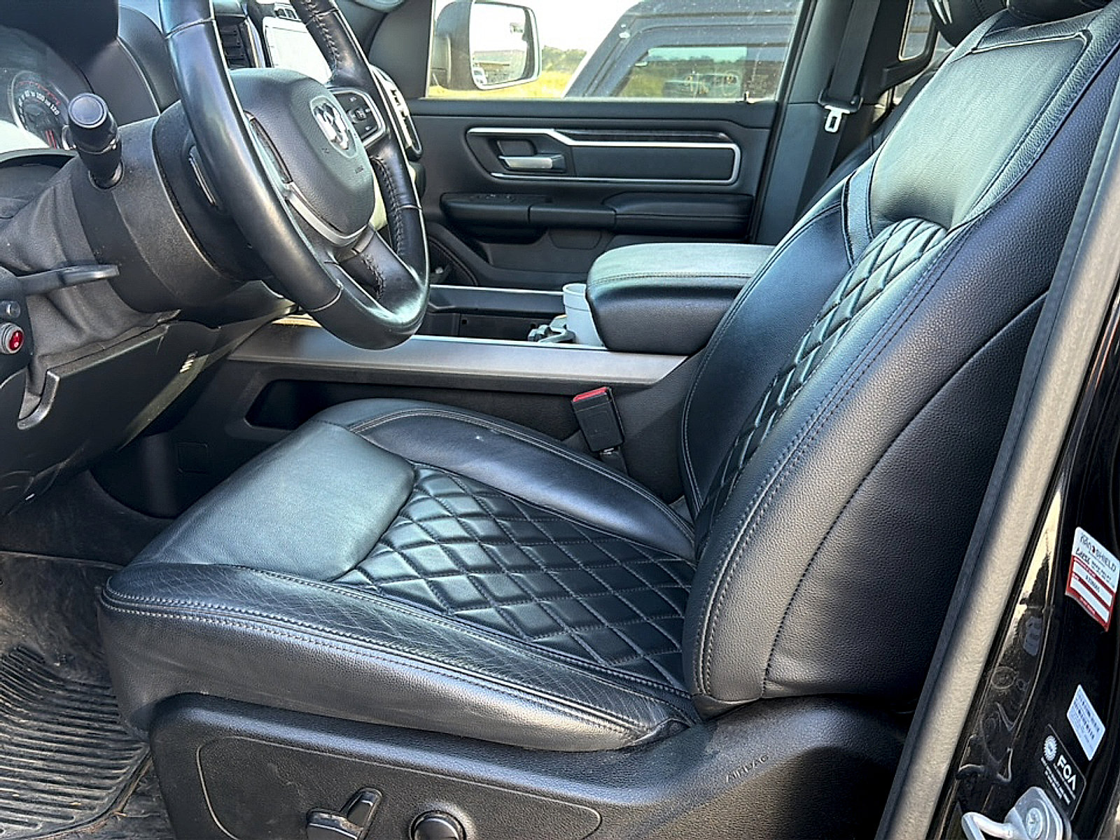 Used 2022 RAM 1500 Big Horn AWD/4WD image 11