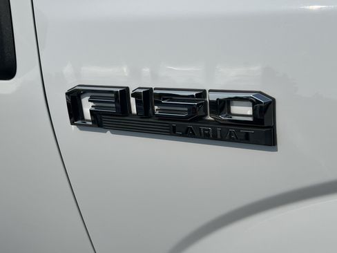 Used 2020 Ford F150 Lariat w/ Equipment Group 502A Luxury AWD/4WD image 9