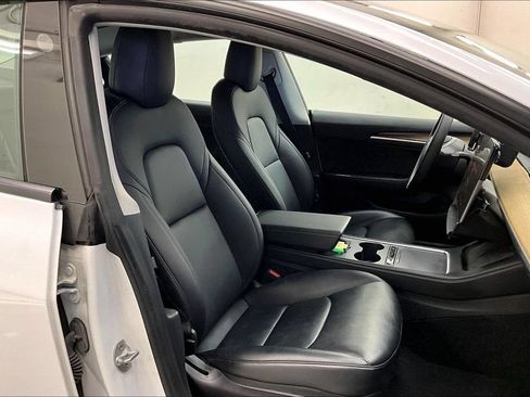 Used 2022 Tesla Model 3 Long Range AWD/4WD image 6