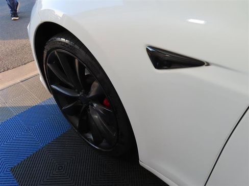 Used 2017 Tesla Model S 100D image 13