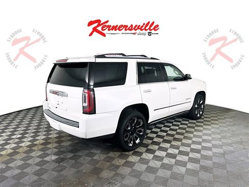 Used 2020 GMC Yukon Denali w/ Open Road Package image 7