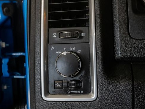 Used 2024 RAM 1500 Classic SLT AWD/4WD image 12