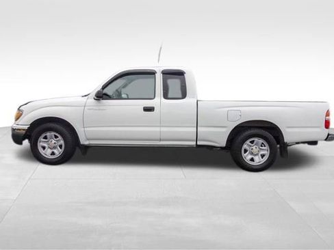 Used 2002 Toyota Tacoma 2WD Xtracab image 7