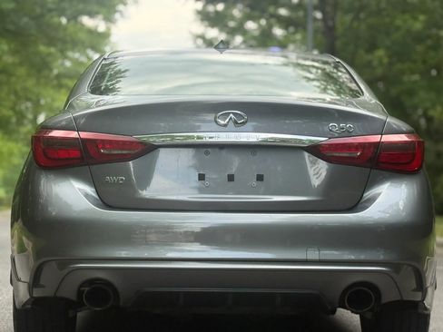 Used 2018 INFINITI Q50 Luxe w/ Essential Package (3.0T Luxe) AWD/4WD image 6