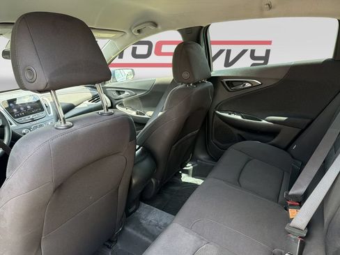 Used 2024 Chevrolet Malibu RS FWD image 16