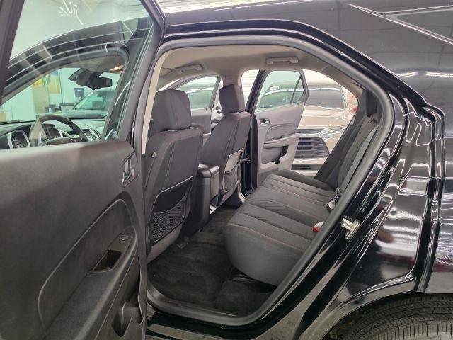 Used 2015 Chevrolet Equinox LS FWD image 29