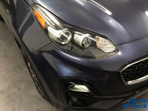 Used 2020 Kia Sportage LX image 16