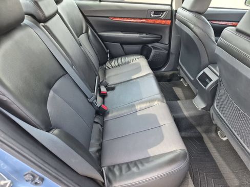 Used 2012 Subaru Legacy 2.5i Limited AWD/4WD image 21