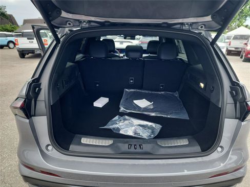 New 2025 Lincoln Nautilus Reserve image 19