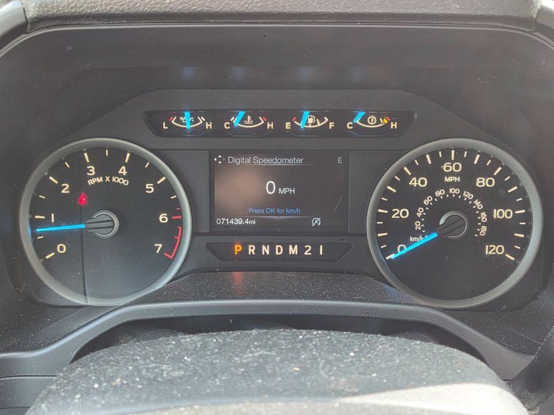 Used 2016 Ford F150 XLT w/ Equipment Group 302A Luxury AWD/4WD image 11