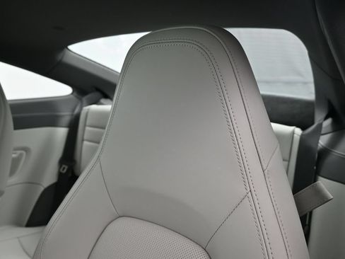 Used 2024 Porsche 911 Carrera 4S AWD/4WD image 18