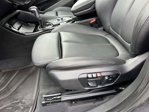 Used 2018 BMW X2 xDrive28i image 17