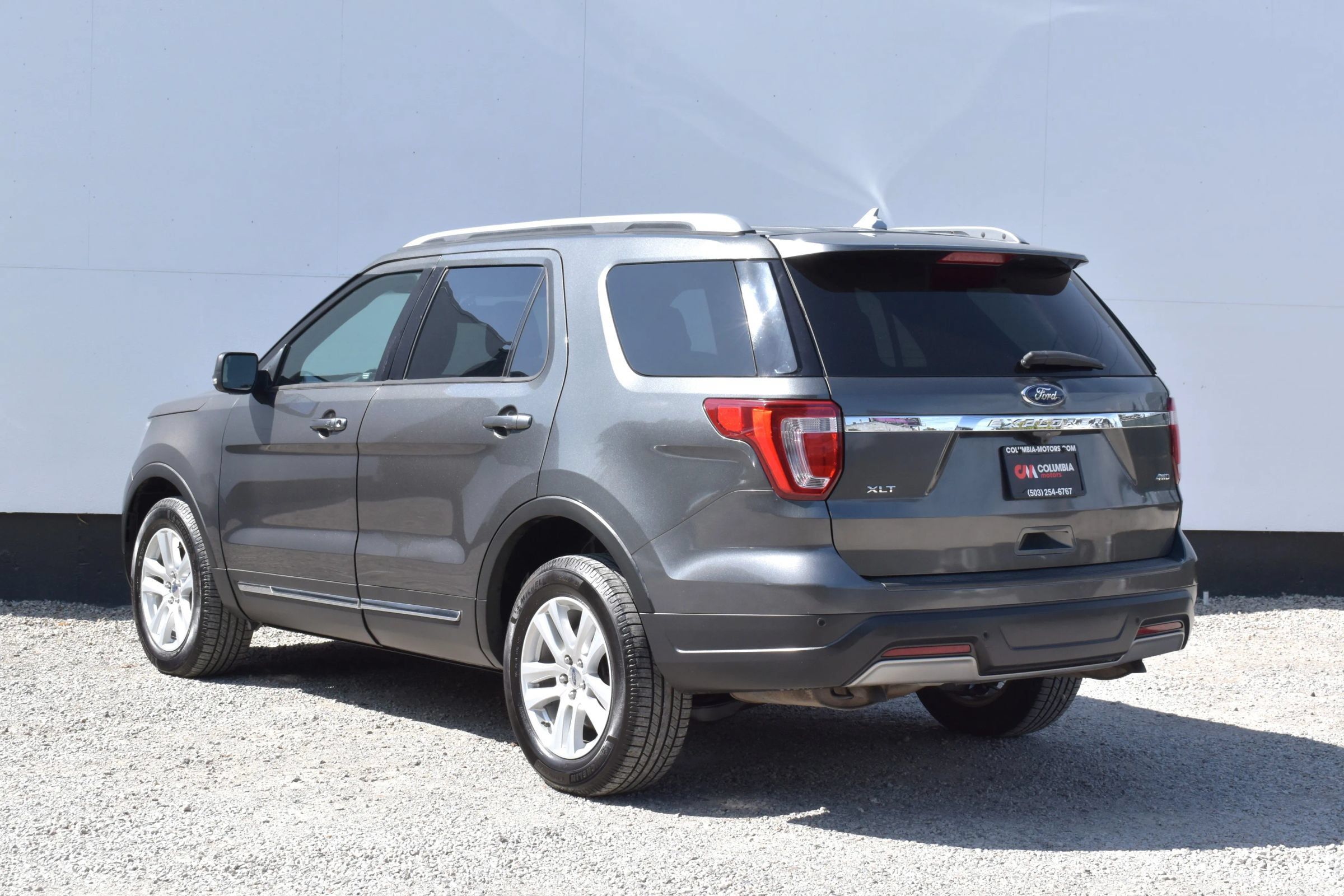 Used 2019 Ford Explorer XLT w/ Equipment Group 201A AWD/4WD image 2