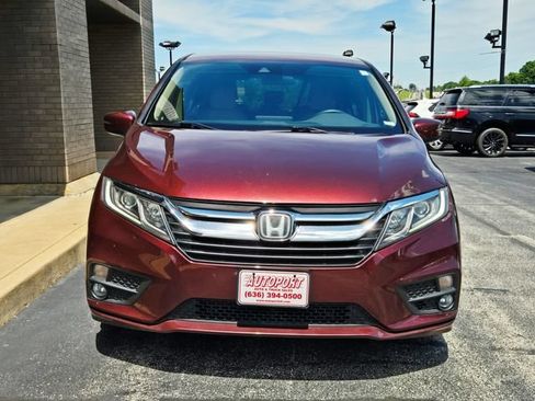 Used 2019 Honda Odyssey EX image 2