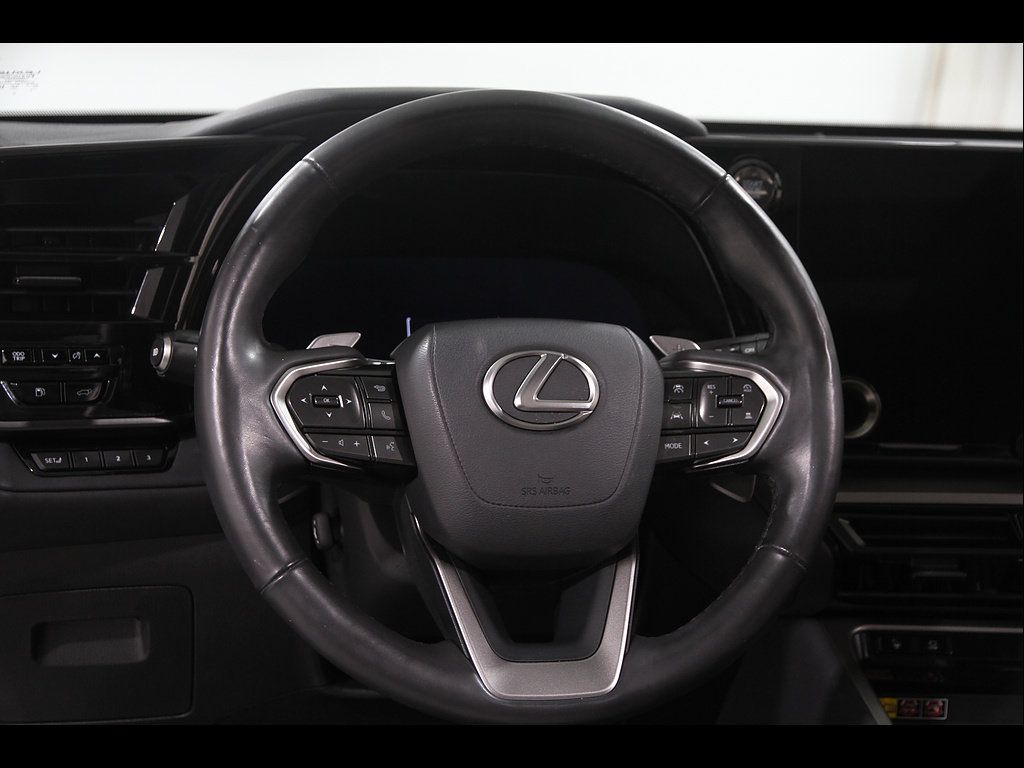 Certified 2024 Lexus TX 350 AWD w/ Captains Chair Package image 7