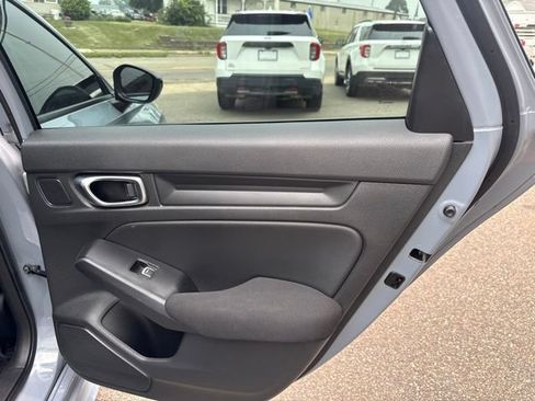 Used 2022 Honda Civic Sport image 29