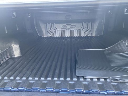 Used 2022 Chevrolet Silverado 1500 LT image 15