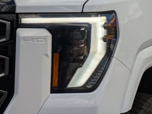 New 2026 GMC Sierra 2500 AT4 w/ AT4 Premium Plus Package image 7