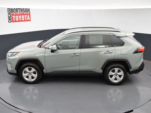 Used 2021 Toyota RAV4 XLE image 17