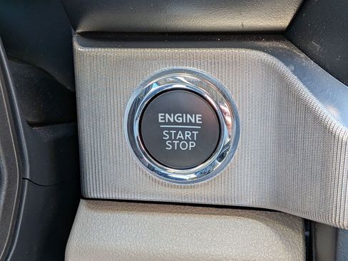 Certified 2026 Ford F350 Platinum w/ Platinum Plus Package AWD/4WD image 28