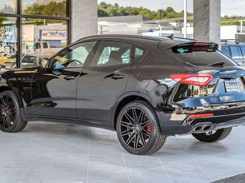 Used 2017 Maserati Levante LEVANTE - NAV - MOONROOF - BAC image 7