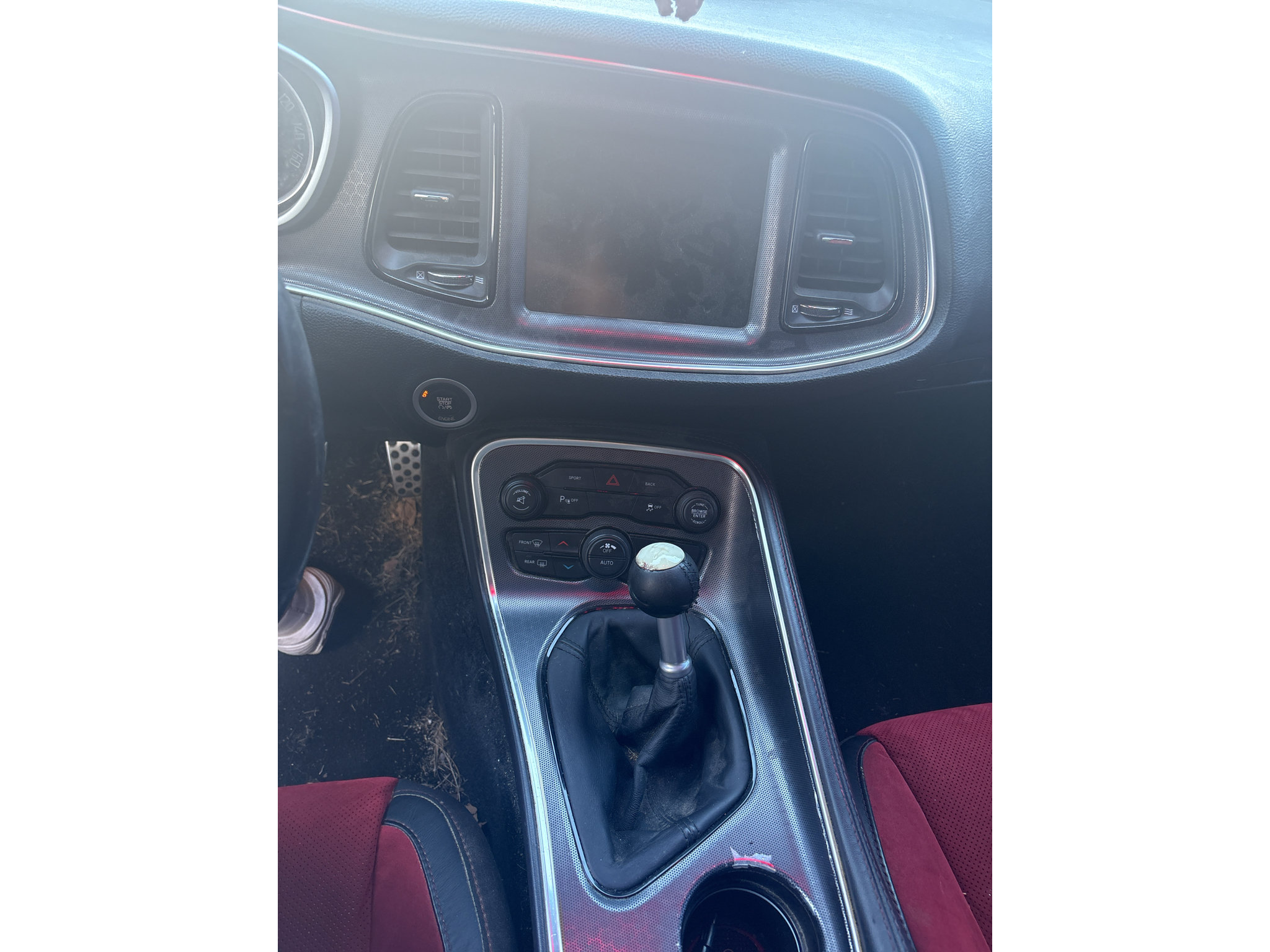 Used 2015 Dodge Challenger R/T Plus RWD image 9