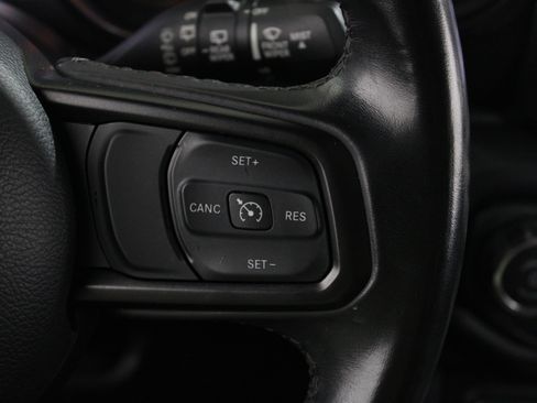 Used 2022 Jeep Wrangler Unlimited Sport AWD/4WD image 8