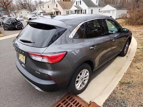 Used 2022 Ford Escape SE w/ Convenience Package image 6