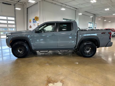 Used 2024 Nissan Frontier PRO-4X w/ Off-Road Protection Package AWD/4WD image 5