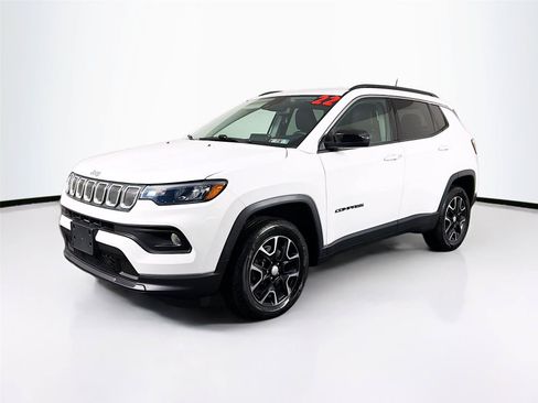 Used 2022 Jeep Compass Latitude w/ Convenience Group AWD/4WD image 7