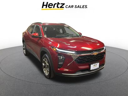 Used 2025 Chevrolet Trax LT